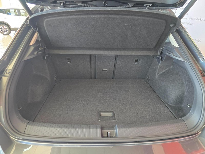 Volkswagen T-Roc - Southern Toyota - Image 17