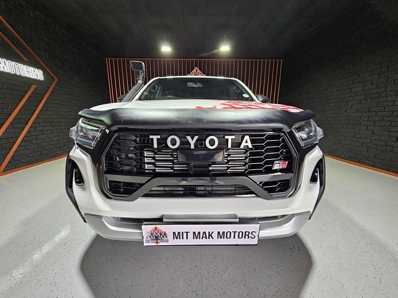 Toyota Hilux - Mit Mak Motors - Image 5