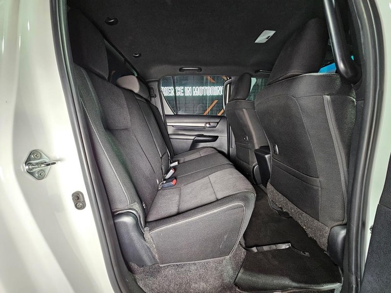 Toyota Hilux - Mit Mak Motors - Image 22