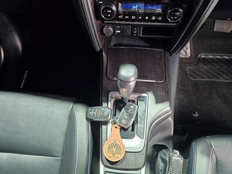Toyota Fortuner - Mit Mak Motors - Image 15