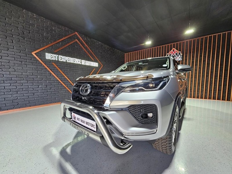 Toyota Fortuner - Mit Mak Motors - Image 4