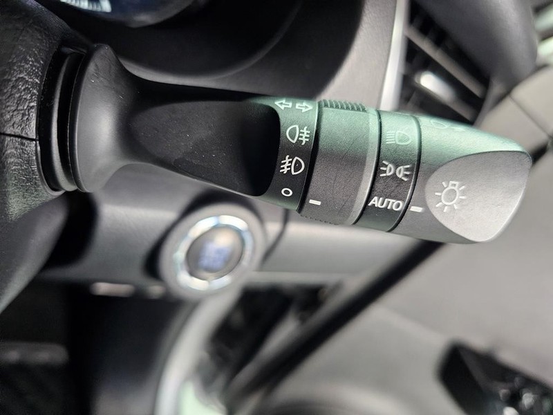 Toyota Fortuner - Mit Mak Motors - Image 18