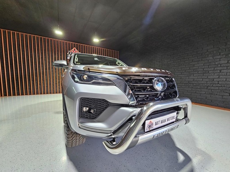 Toyota Fortuner - Mit Mak Motors - Image 6