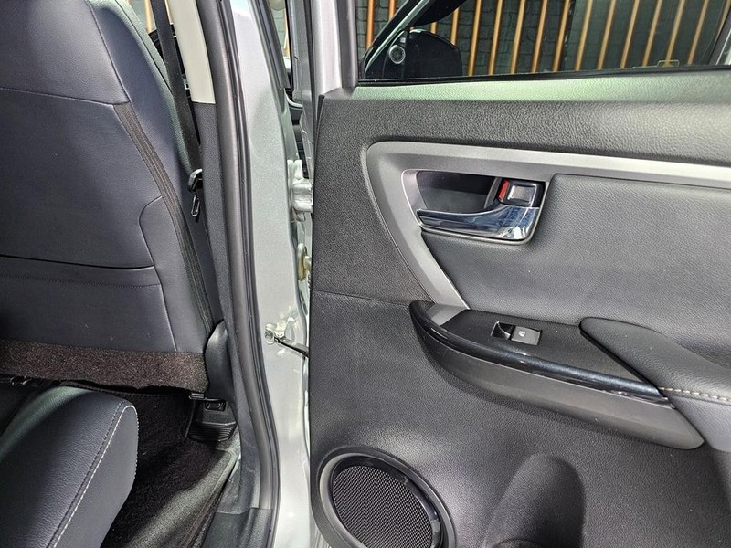 Toyota Fortuner - Mit Mak Motors - Image 21
