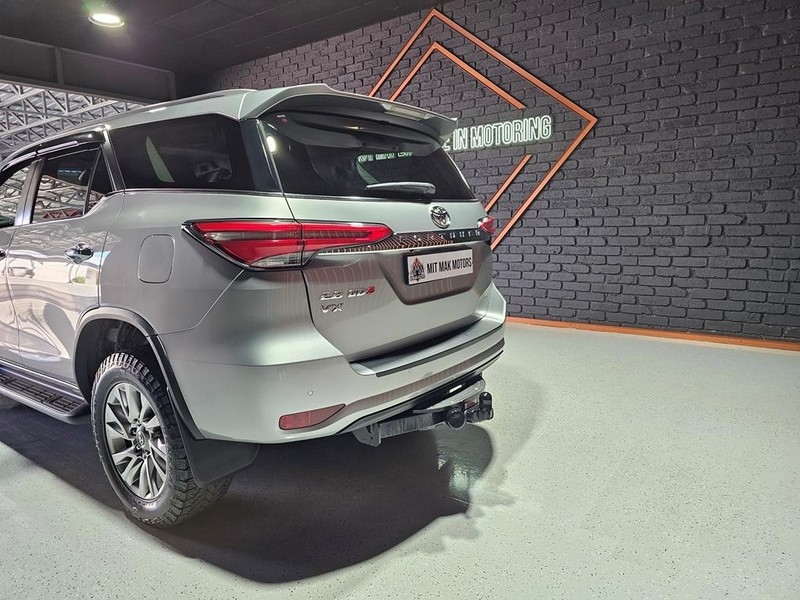 Toyota Fortuner - Mit Mak Motors - Image 29