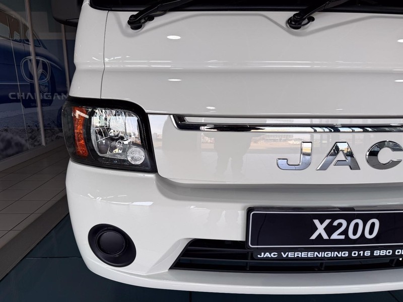 JAC x200 - New Vaal Motors Vereeniging Mercedes - Image 5