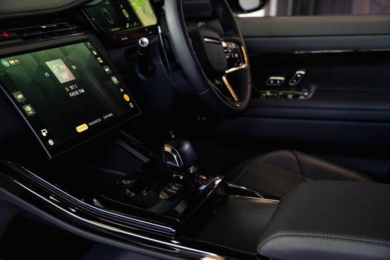 Land Rover Range Rover Sport - Bruma Nissan - Image 19