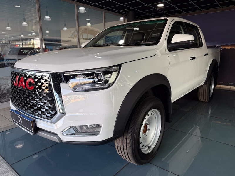 JAC T8 Double Cab - New Vaal Motors Vereeniging Mercedes - Image 1