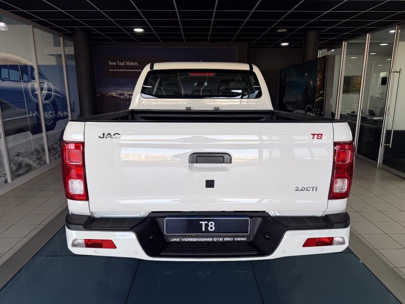 JAC T8 Double Cab - New Vaal Motors Vereeniging Mercedes - Image 8