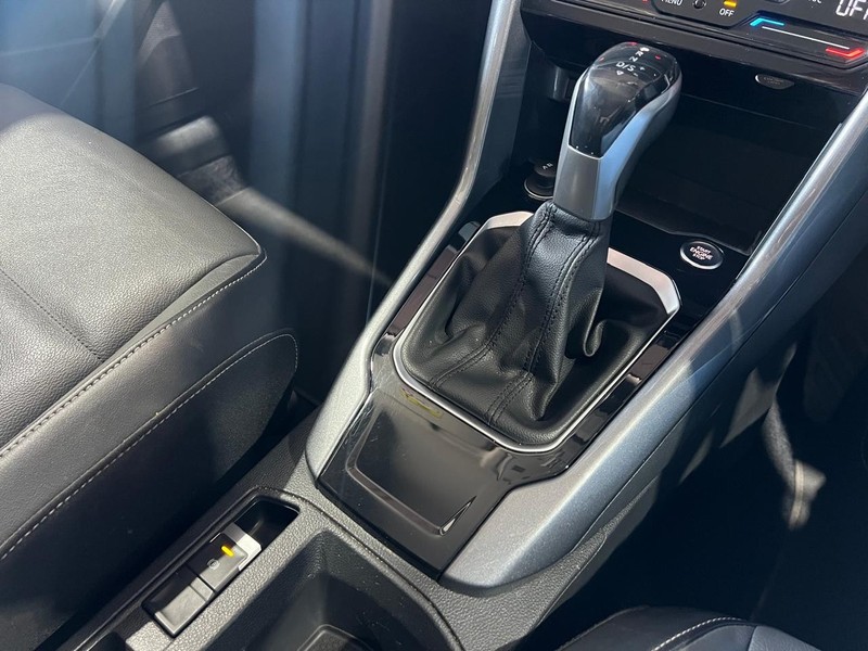 Volkswagen T-Roc - Top Gear Auto - Image 17