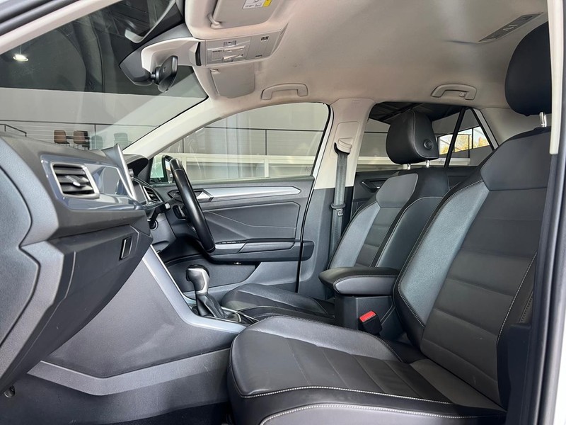 Volkswagen T-Roc - Top Gear Auto - Image 8