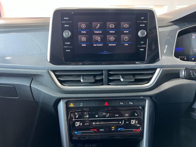 Volkswagen T-Roc - Top Gear Auto - Image 14