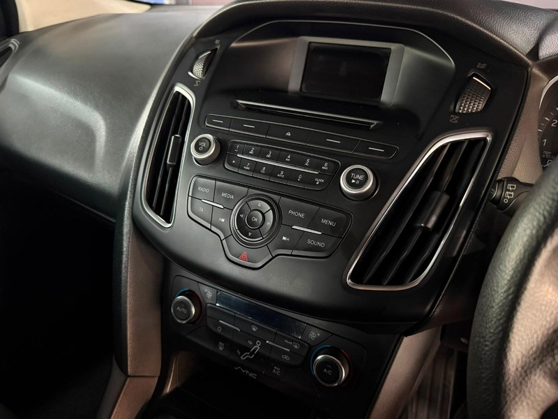 Ford Focus - New Vaal Motors Vereeniging Mercedes - Image 17