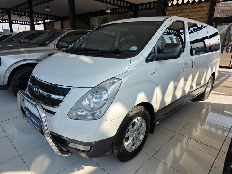 Hyundai H-1 - Park Ford - Image 2