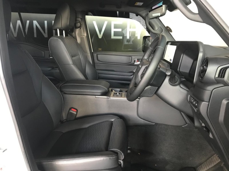 Toyota Land Cruiser Prado - Vaal Toyota Vereeniging - Image 10
