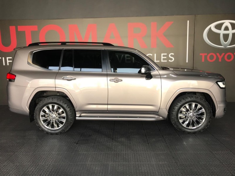 Toyota Land Cruiser - Vaal Toyota Vereeniging - Image 3
