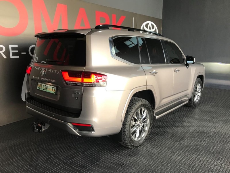 Toyota Land Cruiser - Vaal Toyota Vereeniging - Image 4