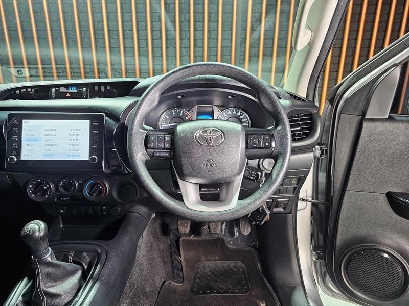 Toyota Hilux - Mit Mak Motors - Image 10