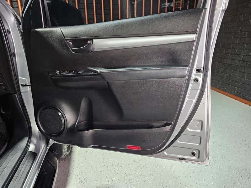 Toyota Hilux - Mit Mak Motors - Image 7