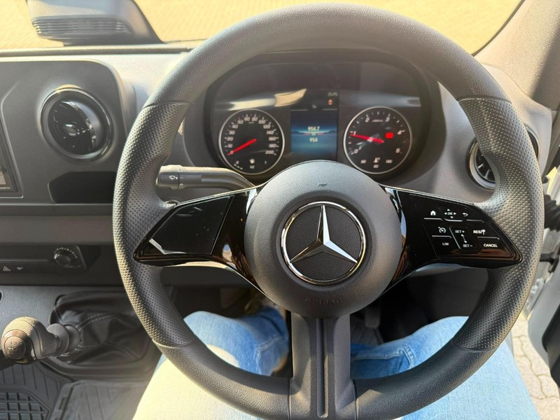 Mercedes-Benz Sprinter - New Vaal Motors Vereeniging Mercedes - Image 12