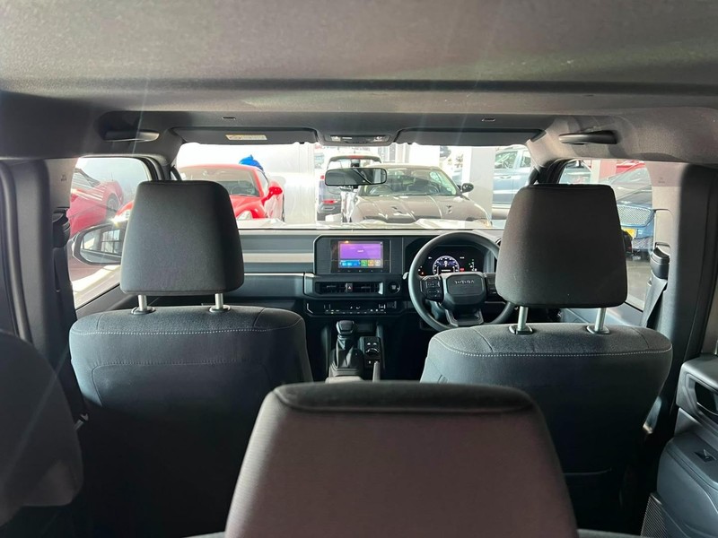 Toyota Land Cruiser - Top Gear Auto - Image 14