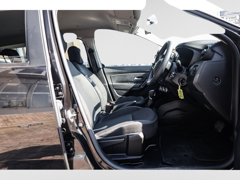 Renault Duster - Jetour Menlyn - Image 11