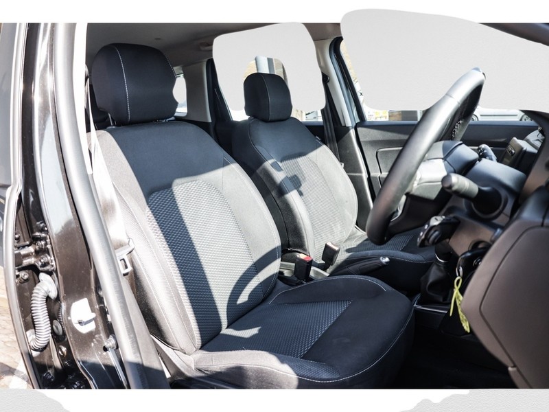 Renault Duster - Jetour Menlyn - Image 16