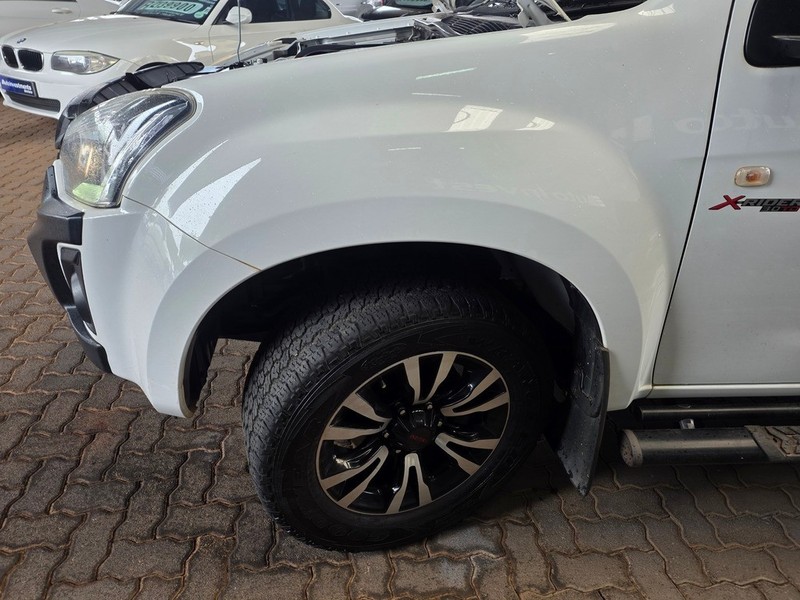 Isuzu D-Max - Auto Investments Montana - Image 17