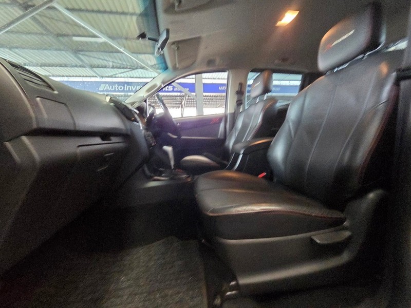 Isuzu D-Max - Auto Investments Montana - Image 11
