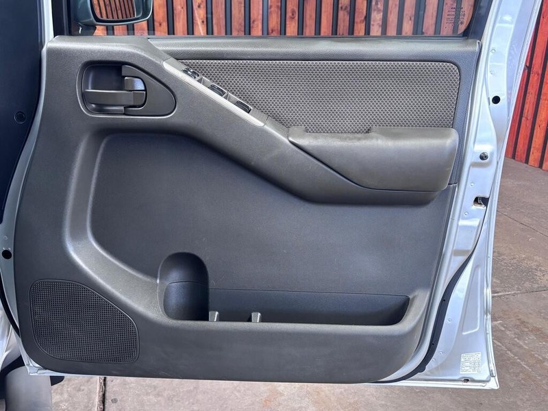 Nissan Navara - We Buy Bakkies - Image 7