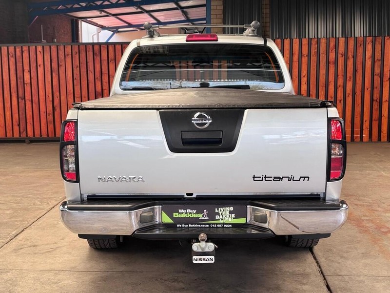Nissan Navara - We Buy Bakkies - Image 3