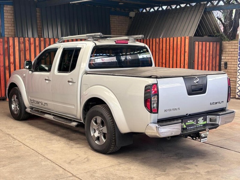 Nissan Navara - We Buy Bakkies - Image 5