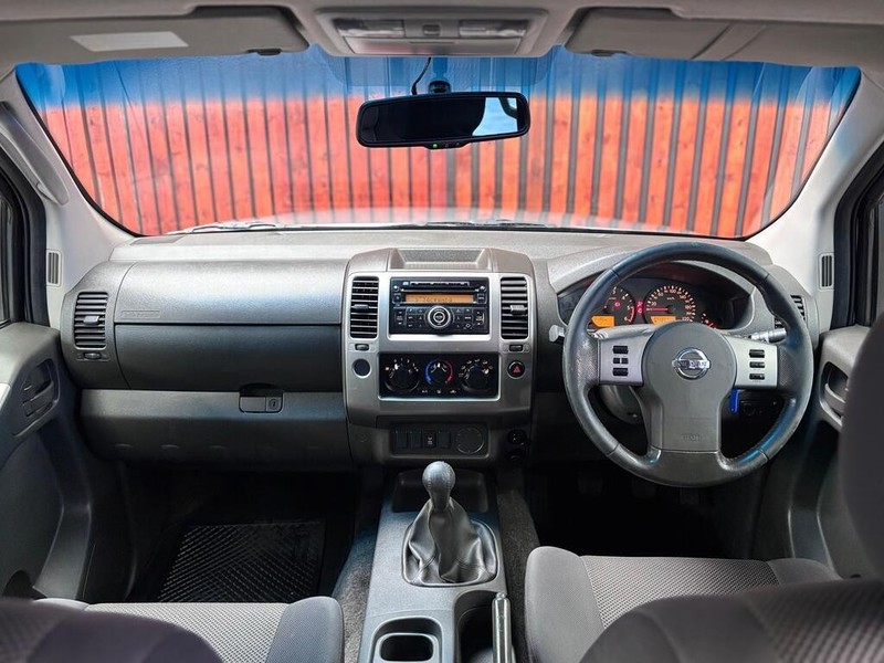 Nissan Navara - We Buy Bakkies - Image 14