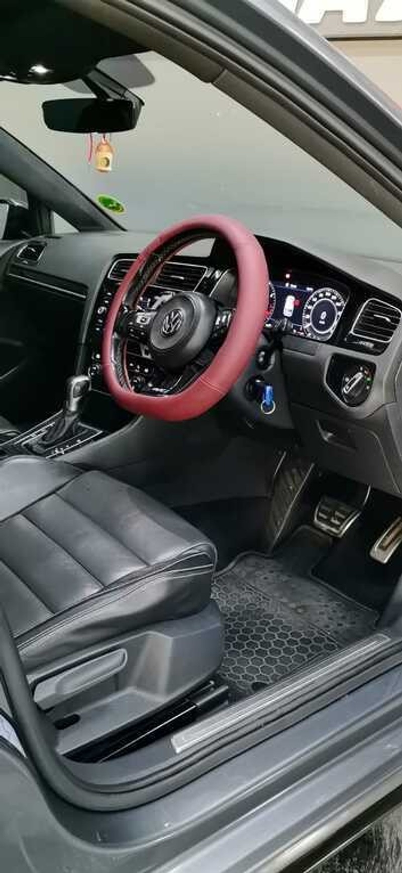 Volkswagen Golf - Barclay Auto - Image 11