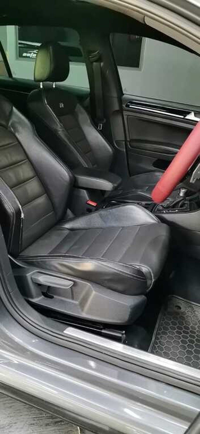 Volkswagen Golf - Barclay Auto - Image 12
