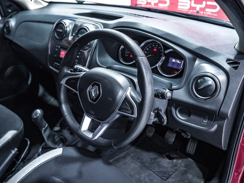 Renault Sandero - BYD East Rand - Image 8