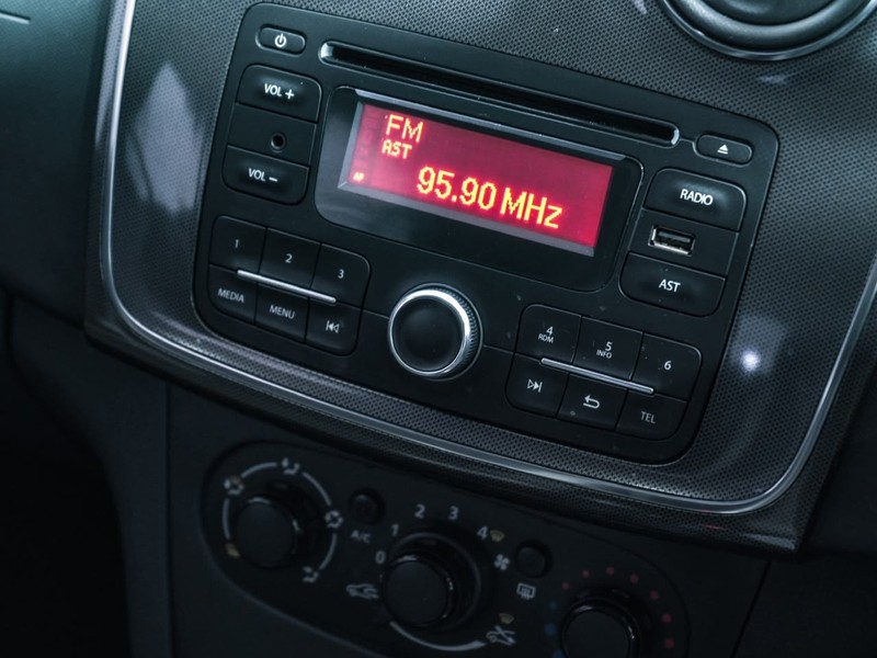 Renault Sandero - BYD East Rand - Image 13