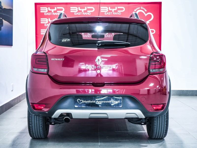 Renault Sandero - BYD East Rand - Image 22