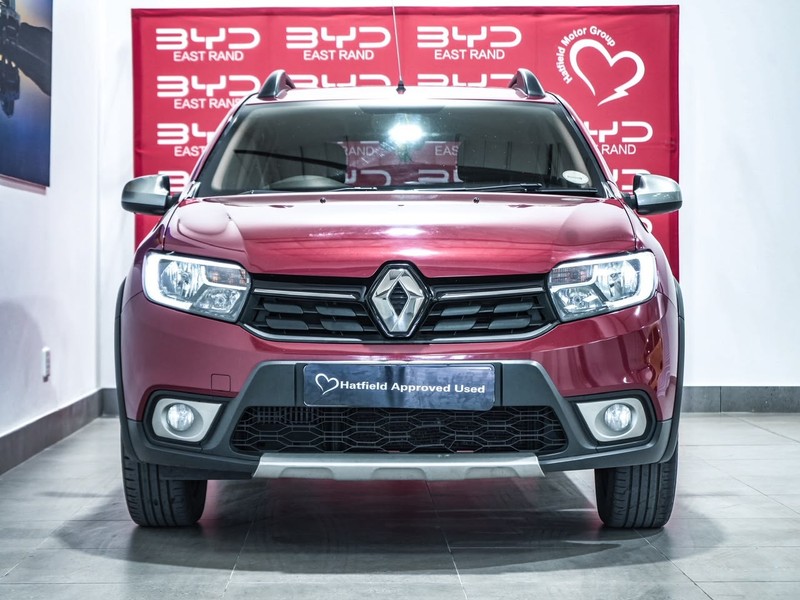 Renault Sandero - BYD East Rand - Image 25