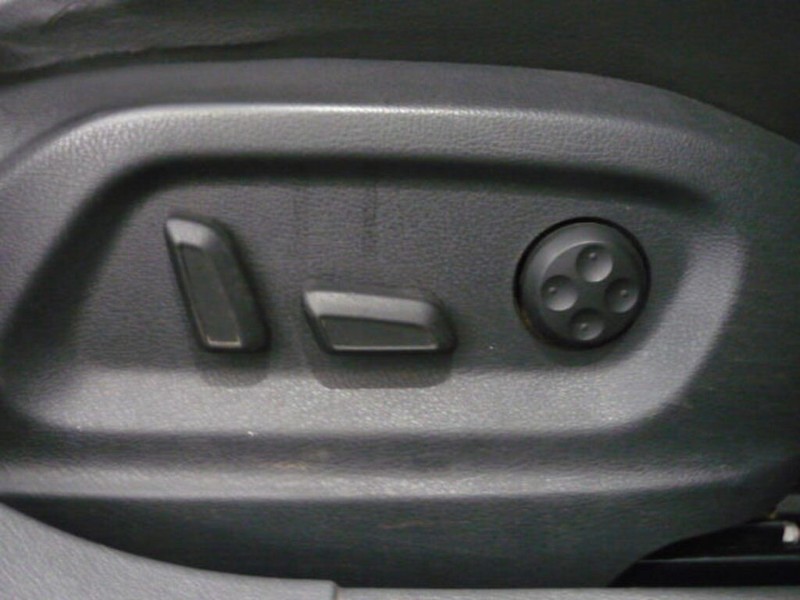 Volkswagen Tiguan - LisaCars - Image 17
