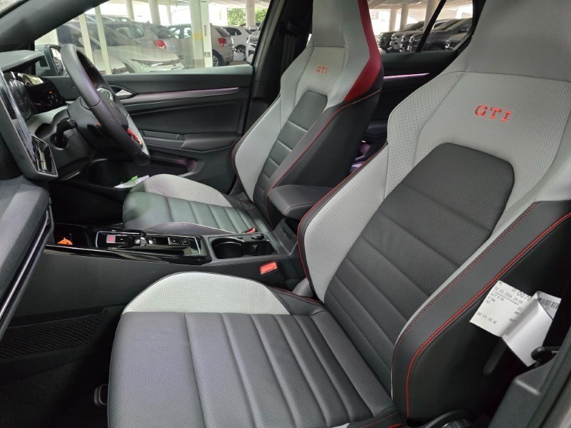 Volkswagen Golf - Hatfield VW Northcliff - Image 2