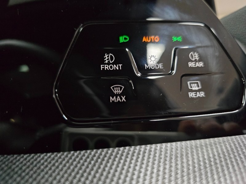 Volkswagen Golf - Hatfield VW Northcliff - Image 20