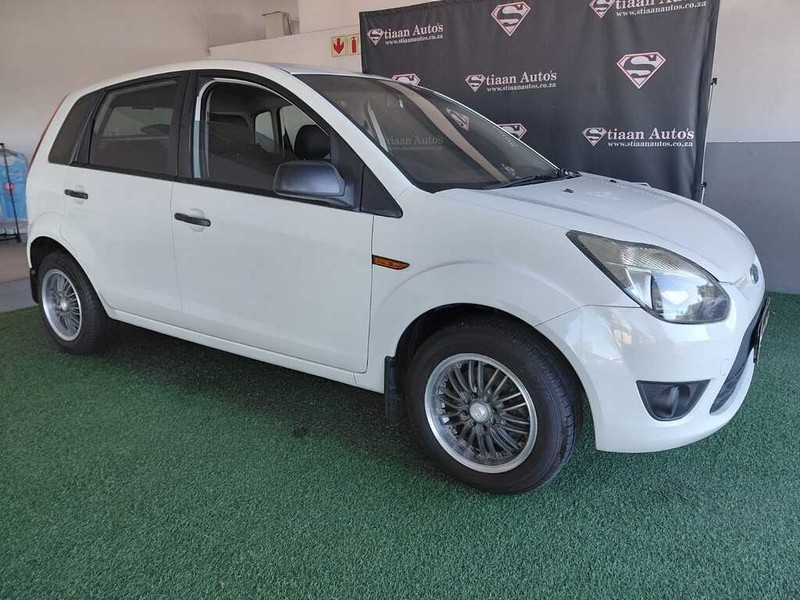 Ford Figo - Stiaan Autos (Pty) Ltd - Image 1