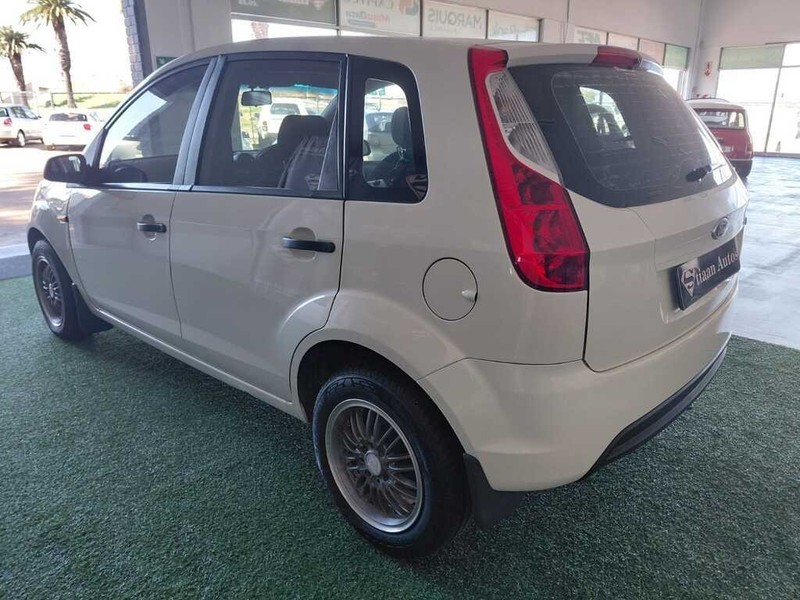 Ford Figo - Stiaan Autos (Pty) Ltd - Image 5