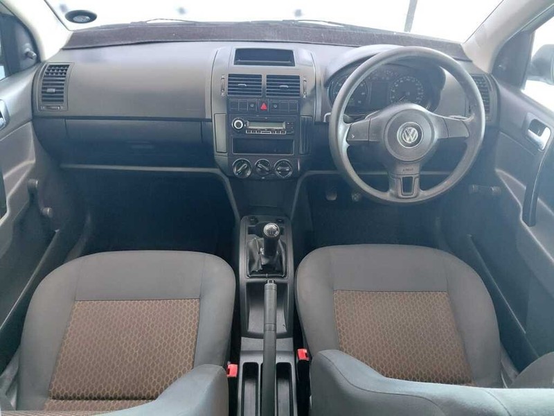 Volkswagen Polo Vivo - Stiaan Autos (Pty) Ltd - Image 10