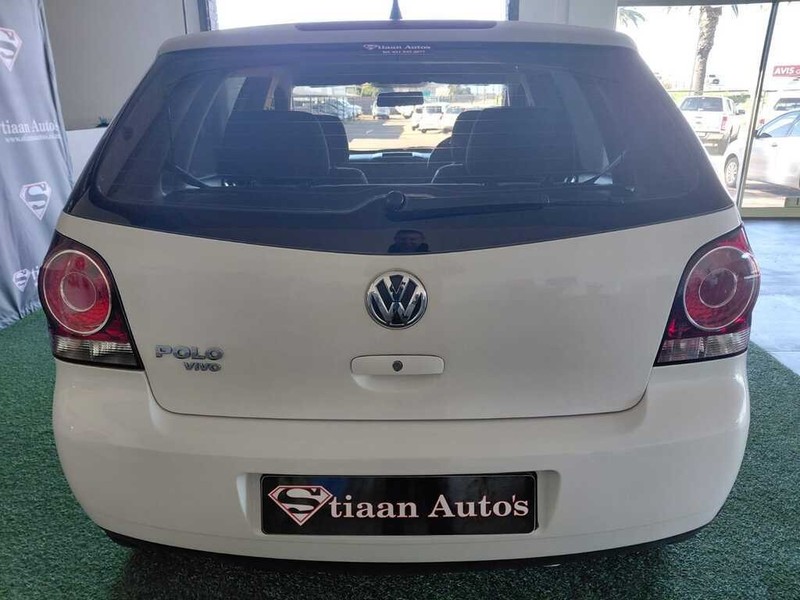 Volkswagen Polo Vivo - Stiaan Autos (Pty) Ltd - Image 4