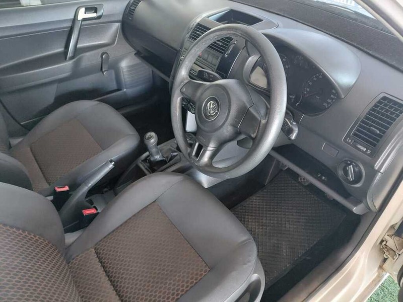 Volkswagen Polo Vivo - Stiaan Autos (Pty) Ltd - Image 7