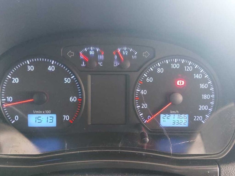 Volkswagen Polo Vivo - Stiaan Autos (Pty) Ltd - Image 12