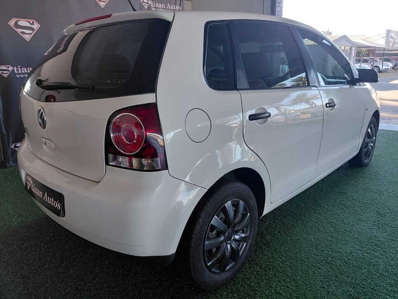 Volkswagen Polo Vivo - Stiaan Autos (Pty) Ltd - Image 6