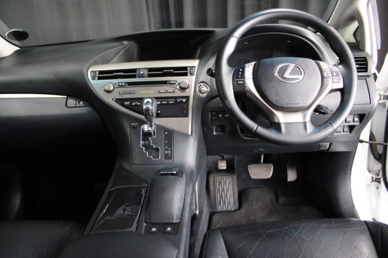 Lexus RX - LisaCars - Image 16